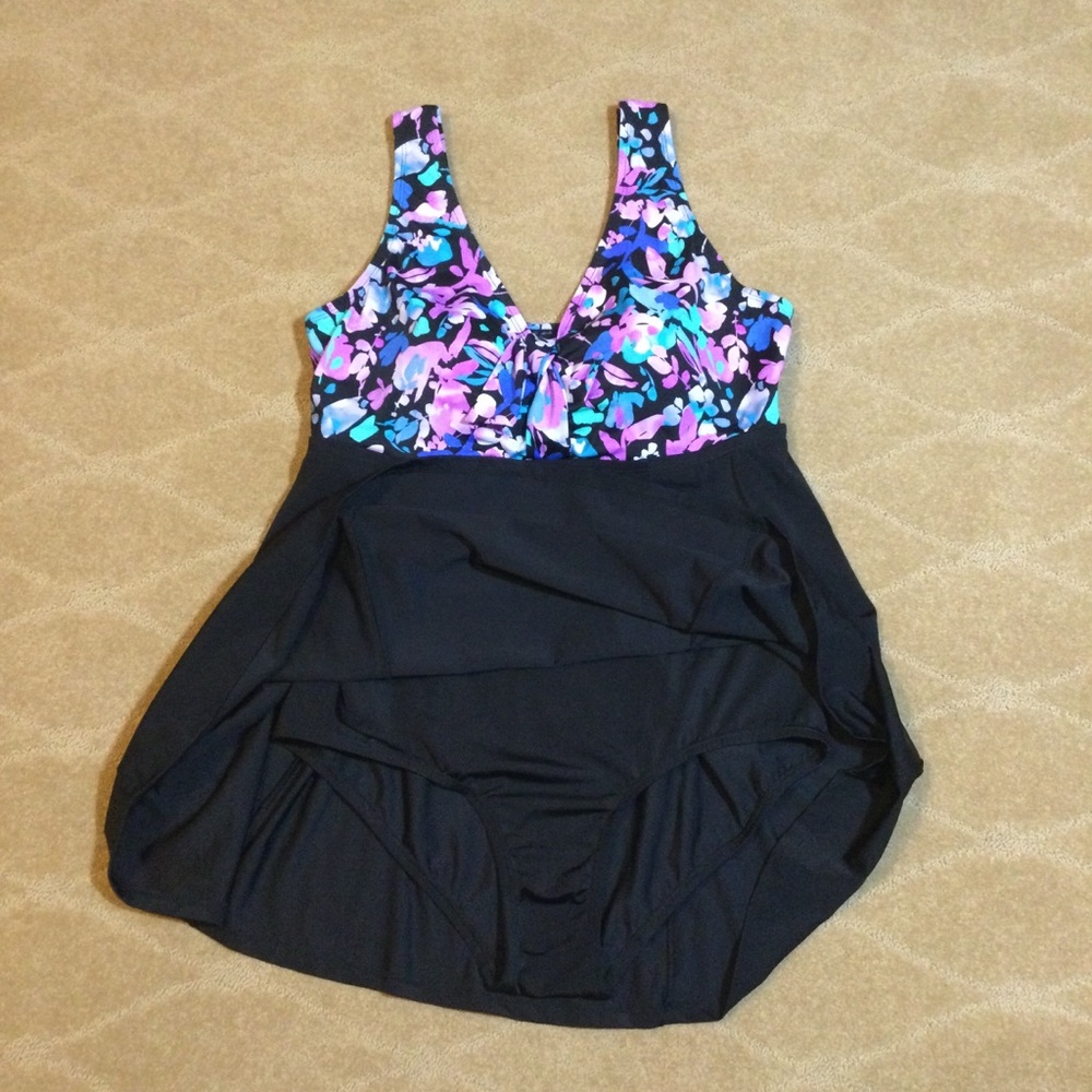 Swimsuits For All NWOT Tie-Front Swimdress, 18 - Picture 3 of 8